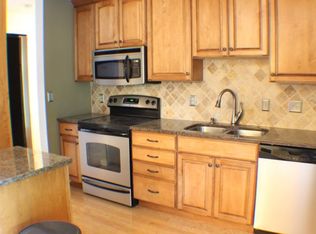 2709 Surfside Dr, Villa Hills, KY 41017