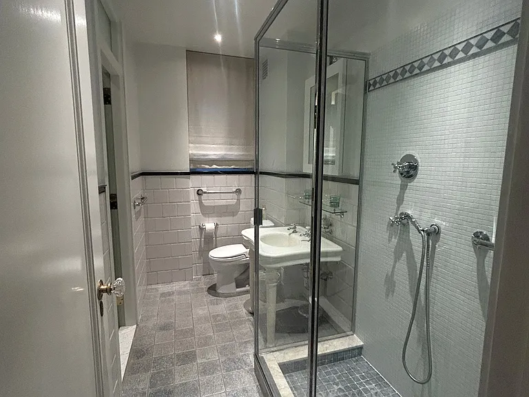 40 E 62nd St #6E — Photo 19