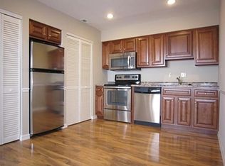 644 Green Jade Dr APT A, Fenton, MO