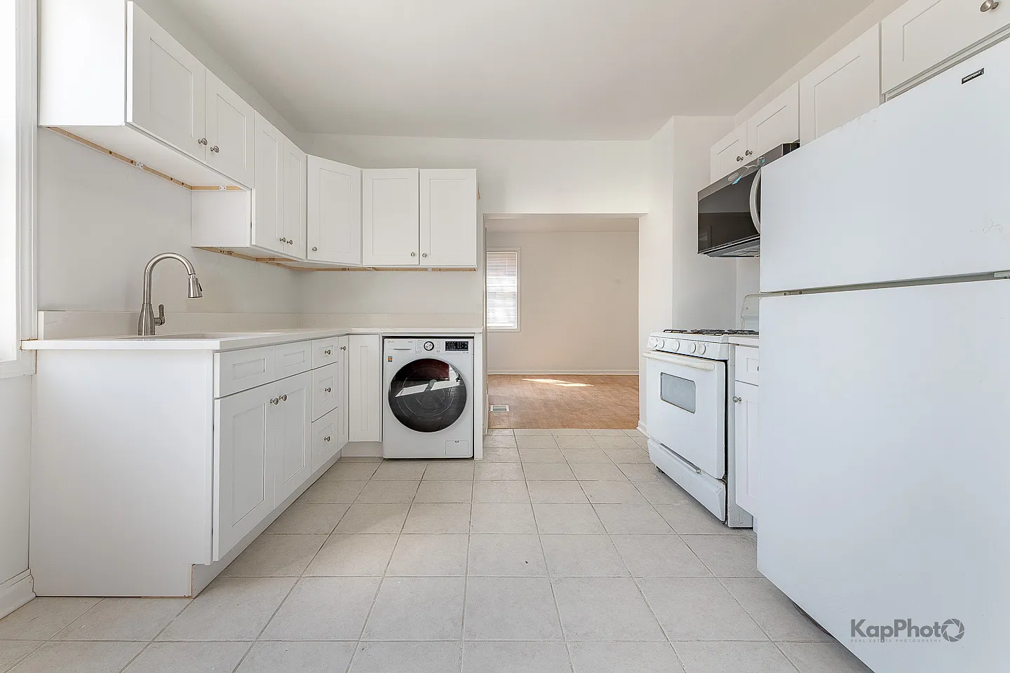 2 bed, 650 sqft, $1,600 — Photo 1