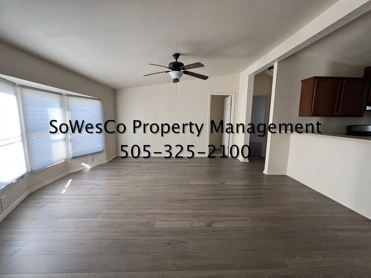 Beautiful 3 Bedroom 2 Full Bath Home — Photo 4