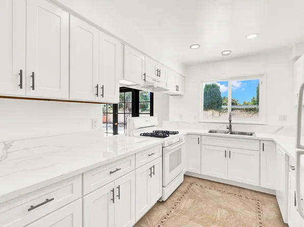 5091 Casa Oro Dr, Yorba Linda, CA 92886