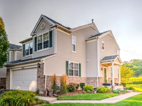 2185 Braeburn Dr Unit A, Wauconda, IL 60084