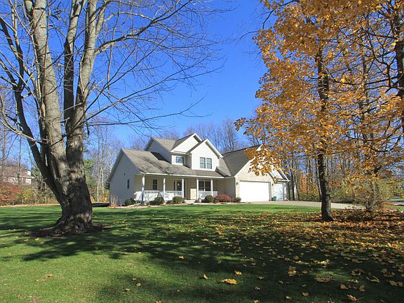 2nd image of 9217 Kellie Ln