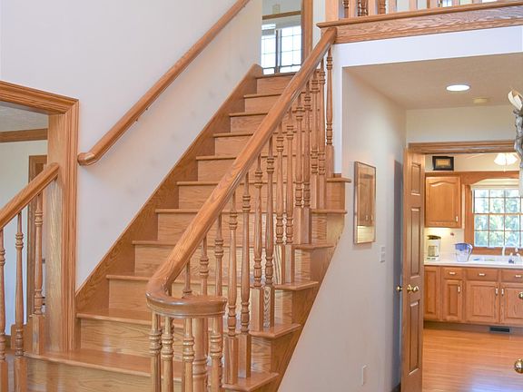 5th image of 1023 Westview Dr