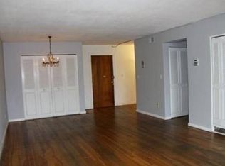 800 Hyde Park Ave APT 4, Hyde Park, MA 02136