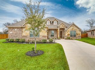 1136 Sapphire Ln, Joshua, TX 76058