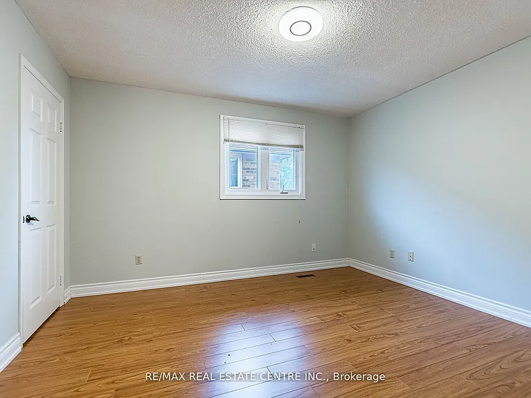 1134 Deer Run — Photo 25