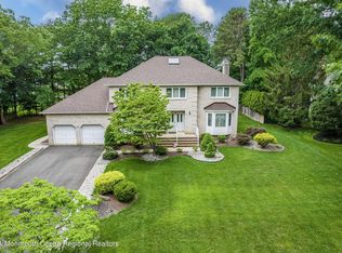 58 Jeanine Ct, Manalapan, NJ 07726