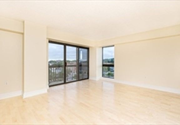 4th image of 15 N Beacon St #604