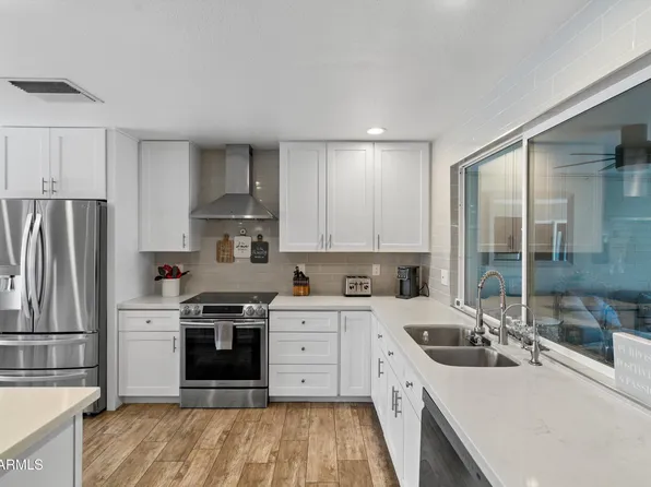 8726 E DEVONSHIRE Avenue, Scottsdale, AZ 85251