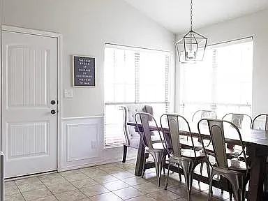 3 bed, 1616 sqft, $1,625 — Photo 4