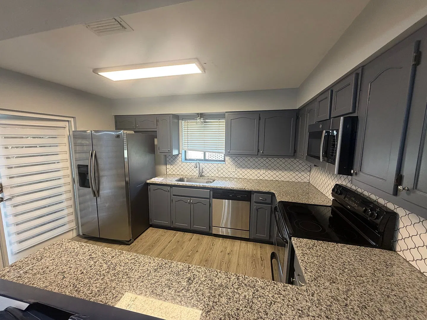 THO 3219-17D — Photo 4