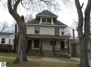 448 E Chapin St, Cadillac, MI 49601