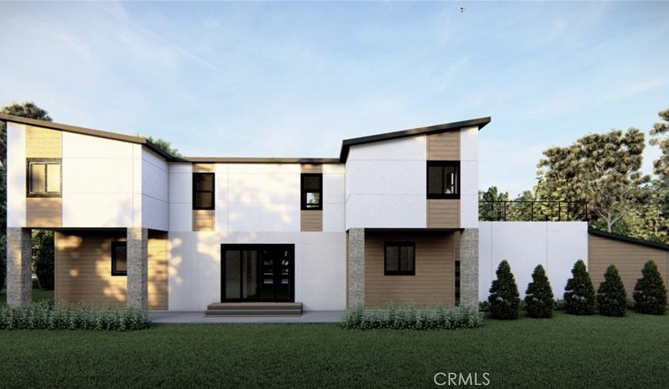 2nd image of 9420 Perrett Rd