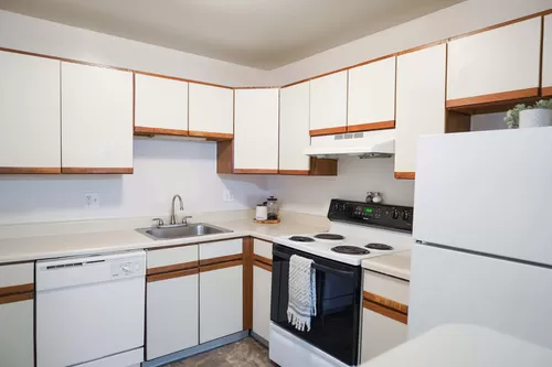 Kitchen (cabinets & appliances vary) - Meadowbrook Village