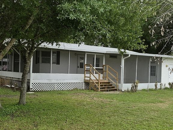 2nd image of 301 SE 5th Avenue