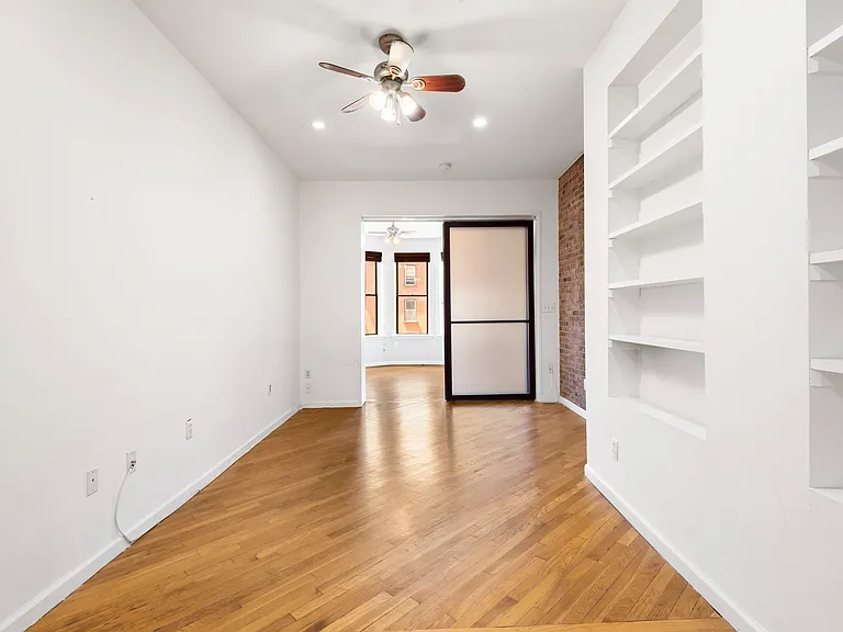 807 Washington St #3N — Photo 6