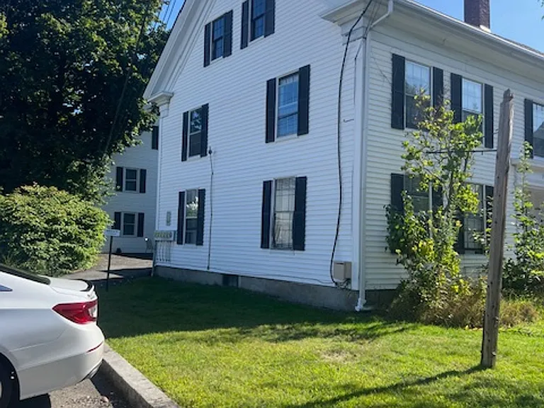 192 York St — Photo 2