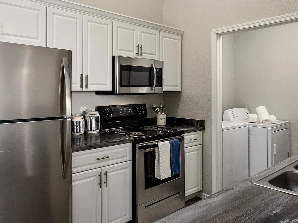 Designed for those who appreciate modern living, our Premium Kitchens showcase updated finishes, stainless steel appliances, and timeless details that create the perfect space for cooking, entertaining, and gathering.