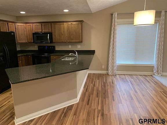 4th image of 6620 Ashbrook Dr