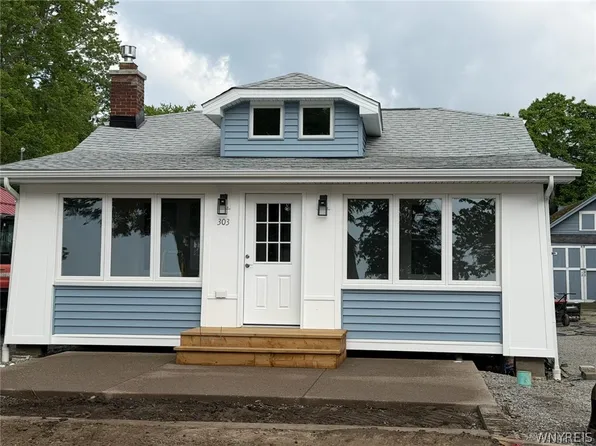 303 Herr Rd, Angola, NY 14006