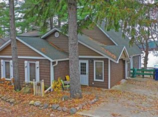 N2541 Cleghorn Dr, Waupaca, WI 54981