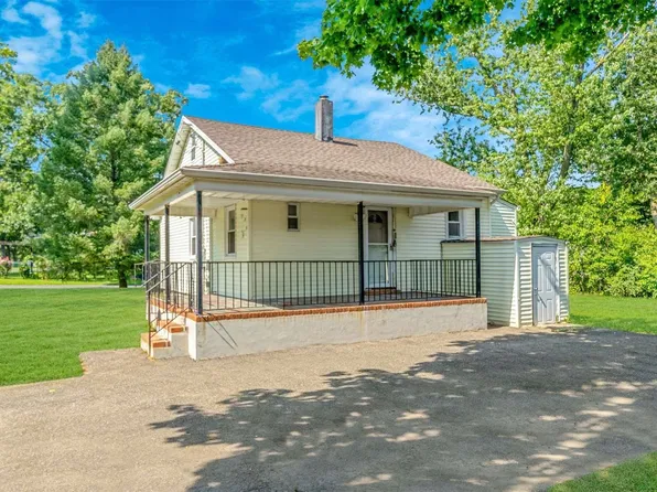 74 Fig Street, Central Islip, NY 11722