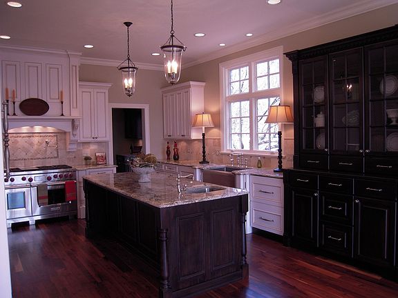 Kitchen.viewed from breakfast area