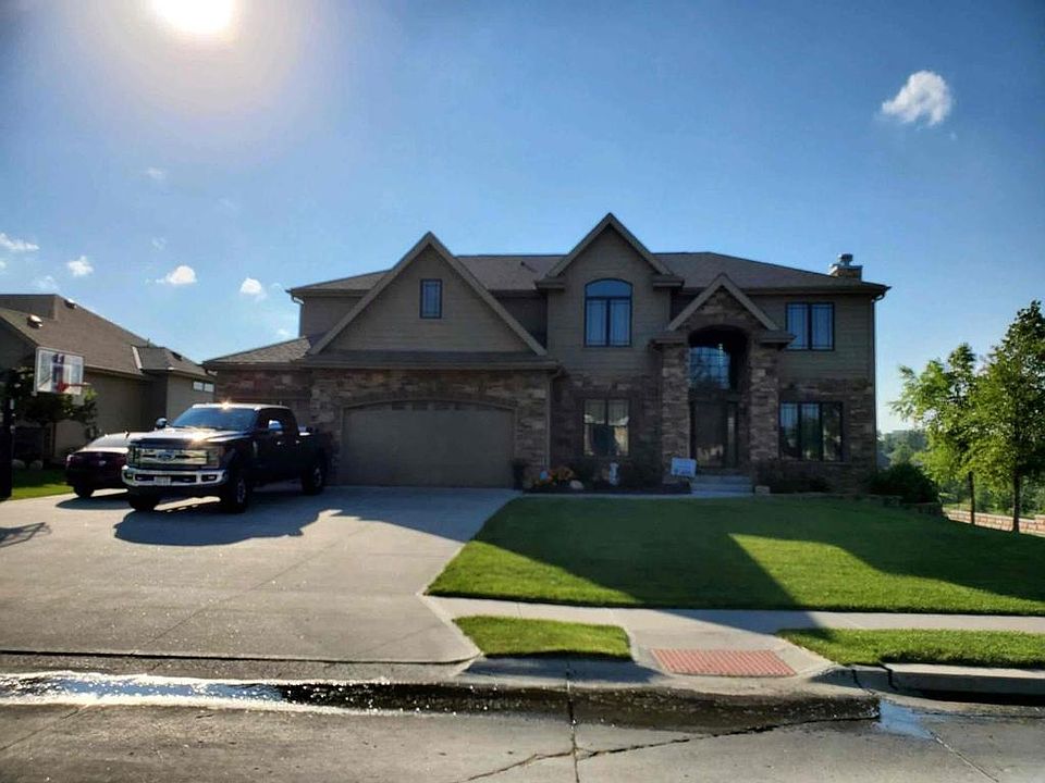 1st image of 7950 Shadow Lake Dr