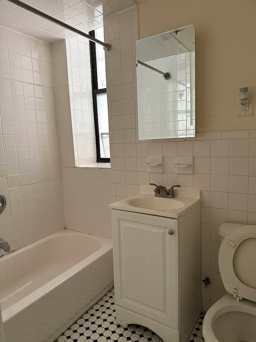140 West 238th Street — Photo 1