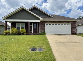 118 Mapleleaf Ct, Enterprise, AL 36330