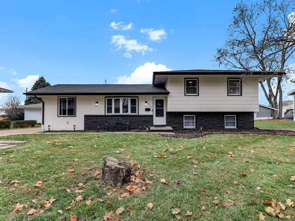 510 SW Franklin Dr, Ankeny, IA 50023