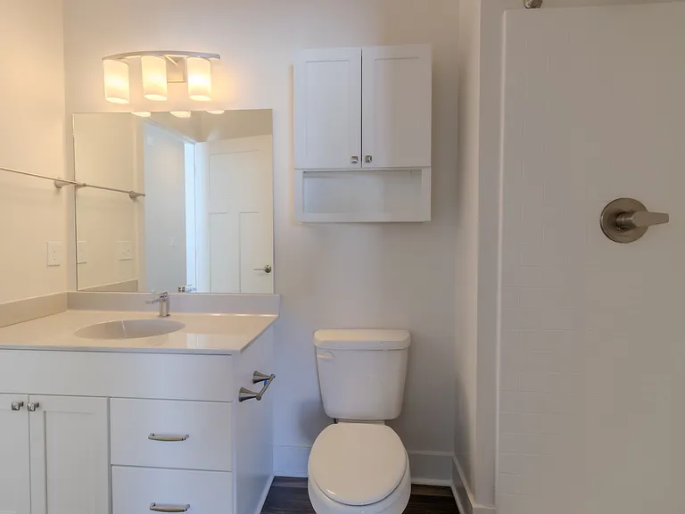 Premier Place II — Photo 18