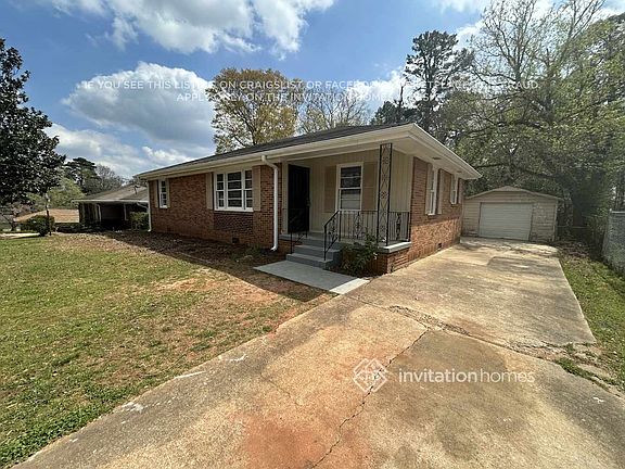 2nd image of 2121 Cherry Ln