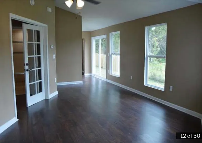 4549 Wilson Ave — Photo 5