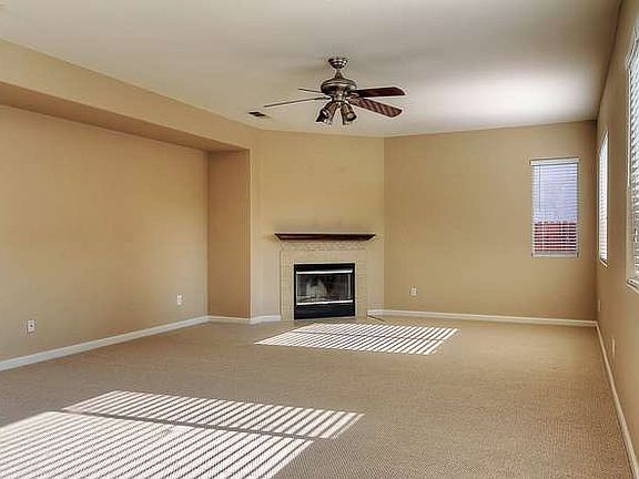 5th image of 2518 Gaines Ln