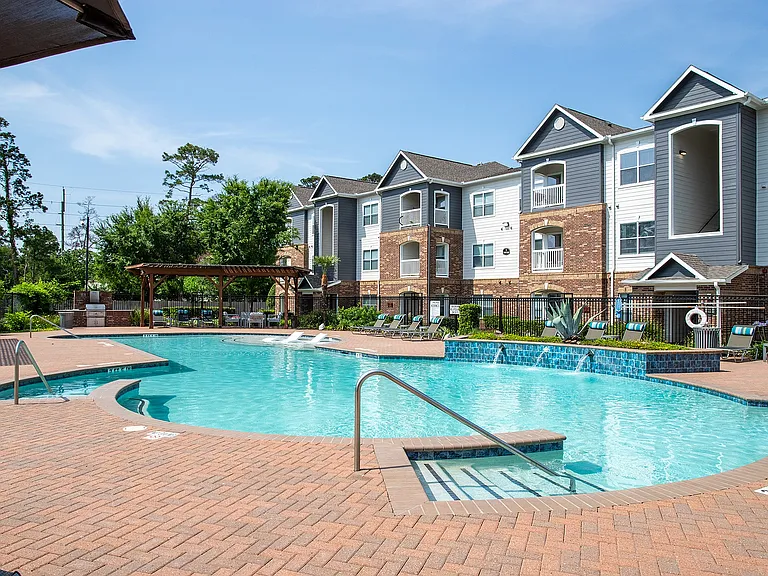 Resort-Style Swimming Pool