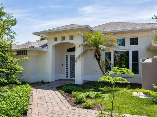 6 Fairhill Ln, Palm Coast, FL 32137