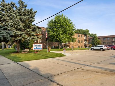 1401 25th Ave S #B204, Fargo, ND, 58103