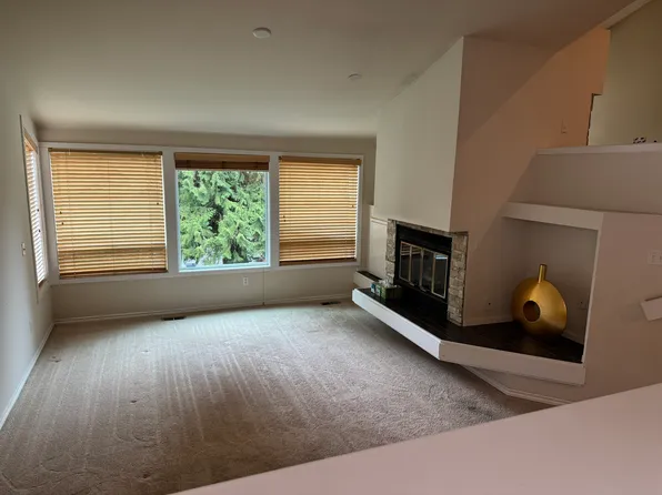 4517 103rd Ln NE, Kirkland, WA 98033