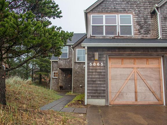 3rd image of 5865 Barefoot Ln