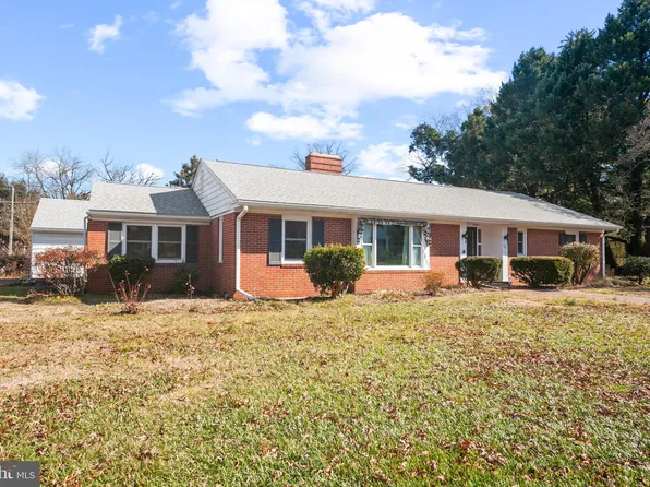 212 Oakdale Rd, Salisbury, MD 21801