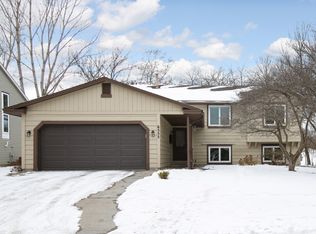 6555 Gray Fox Curv, Chanhassen, MN 55317