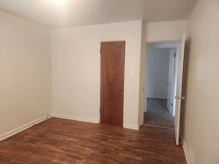 30 N Union Blvd — Photo 12