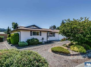 375 W Hemlock St, Sequim, WA 98382