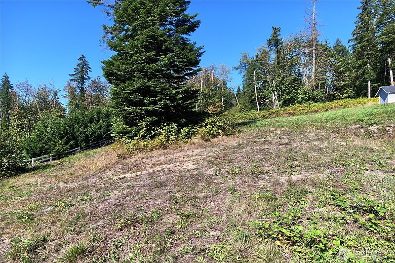 3rd image of 22979 Methow Court