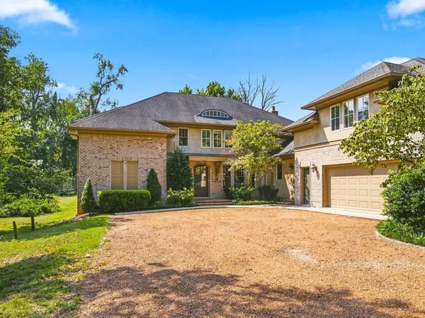 203B Woodmont Cir, Nashville, TN 37205