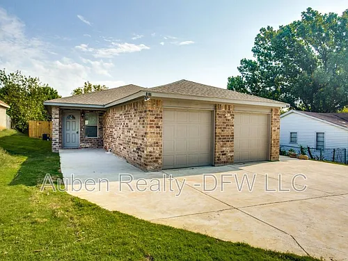 8006 Doreen Ave Photo 1