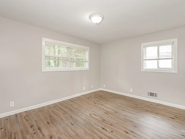 2753 Rainbow Forest Dr — Photo 14